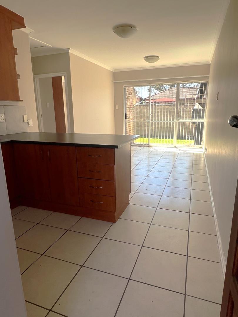 To Let 2 Bedroom Property for Rent in Walmer Heights Eastern Cape